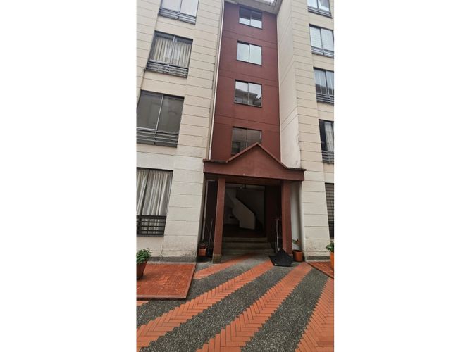 Apartamento de 3 alcobas en venta en Cr. Torres De Laureles, Armenia, 90 m² · foto 3 de 22