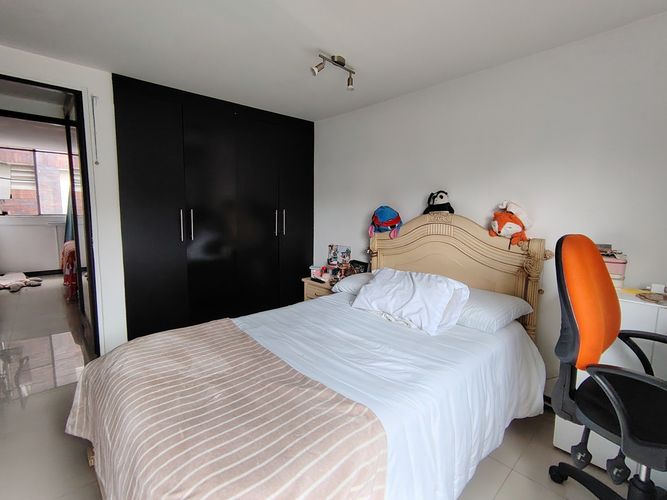 Apartamento de 3 alcobas en venta en Altos De Guadalupe, Cali, 77 m² · foto 11 de 21