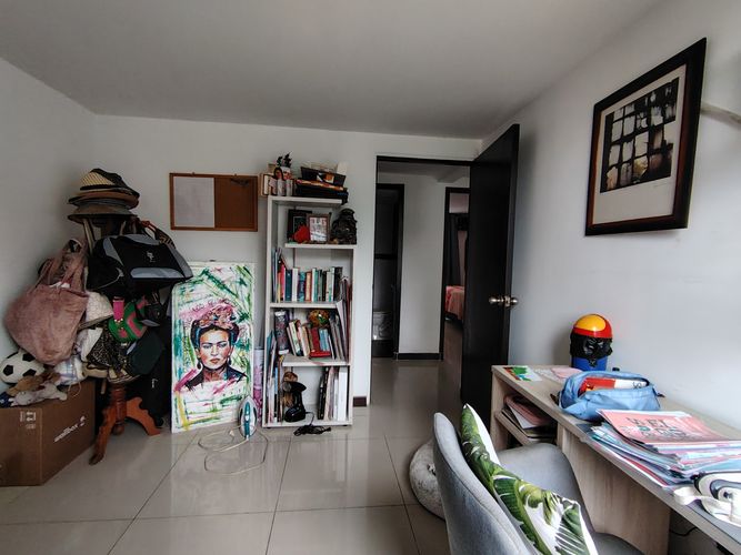 Apartamento de 3 alcobas en venta en Altos De Guadalupe, Cali, 77 m² · foto 13 de 21