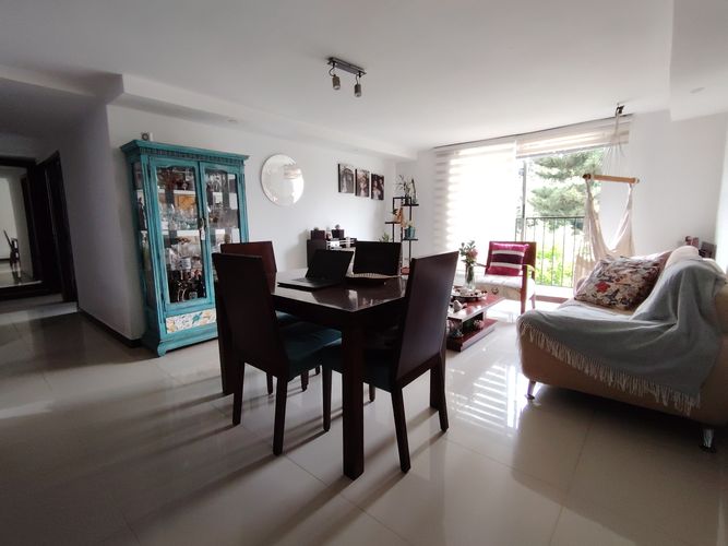 Apartamento de 3 alcobas en venta en Altos De Guadalupe, Cali, 77 m² · foto 15 de 21