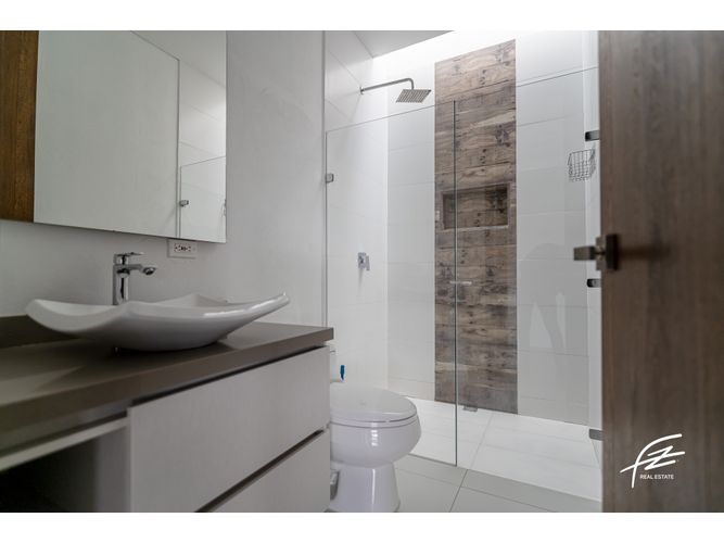 Casa de 4 alcobas en venta en Llano Grande, Rionegro, 870 m² · foto 14 de 24