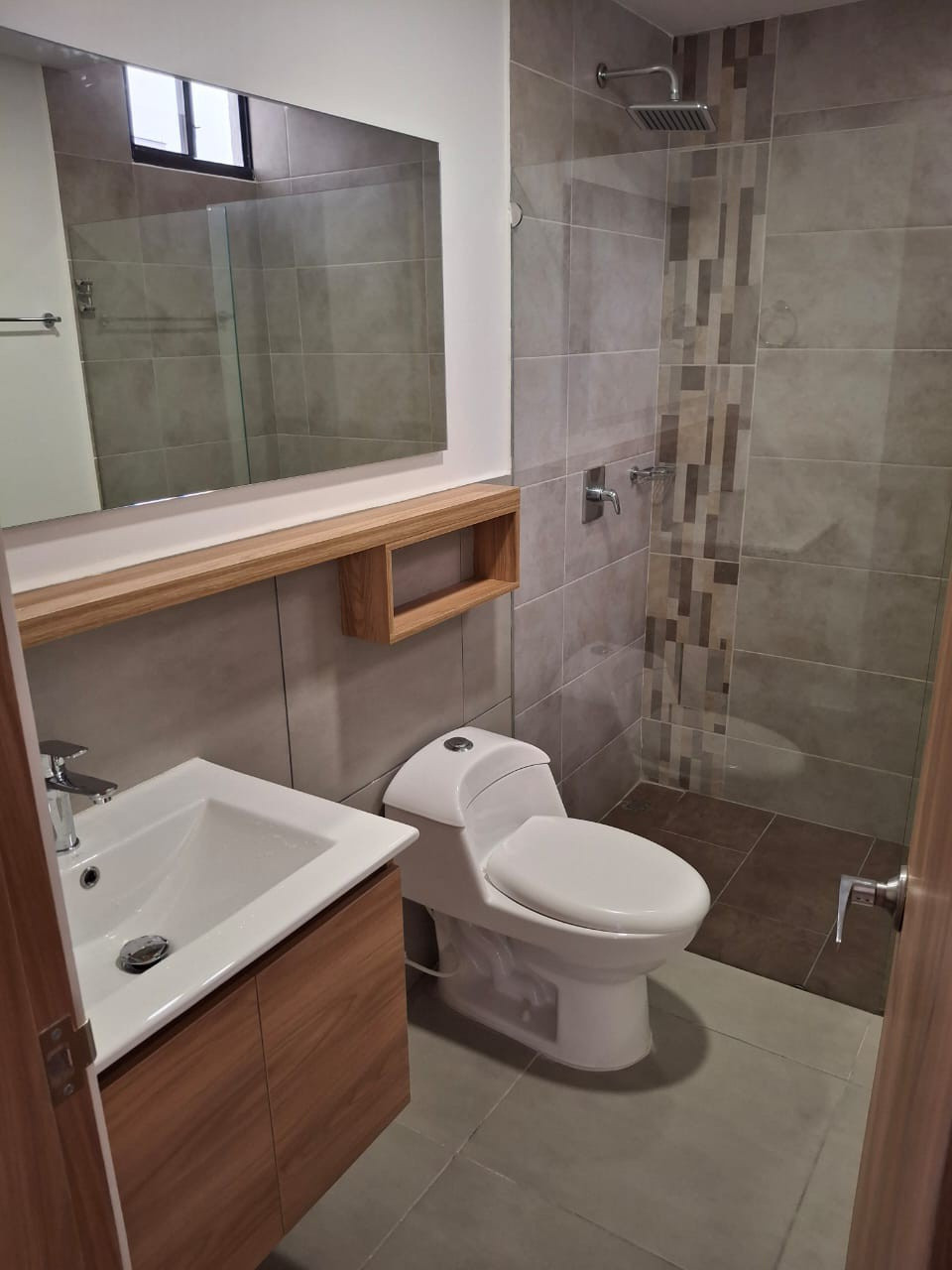Apartamento en venta en Pinares, Pereira · foto 7 de 21