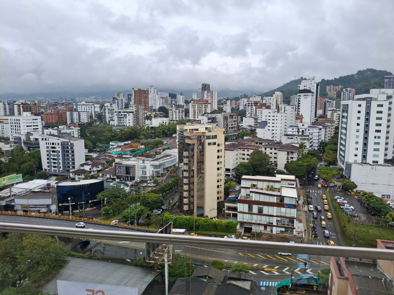 Apartamento en venta en Pinares, Pereira · foto 13 de 21