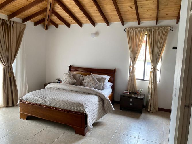 Casa de 4 alcobas en venta en Pance Alto, Cali, 206 m² · foto 11 de 13
