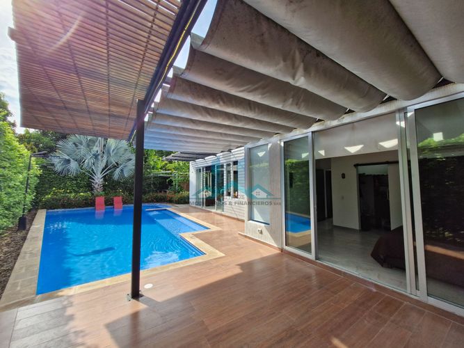 Casa de 5 alcobas en venta en Bosques De Peñalisa, Ricaurte, 543 m² · foto 6 de 24