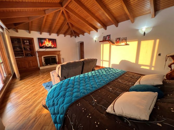 Casa de 7 alcobas en venta en San Jose De Bavaria, Bogotá, 1047 m² · foto 12 de 24