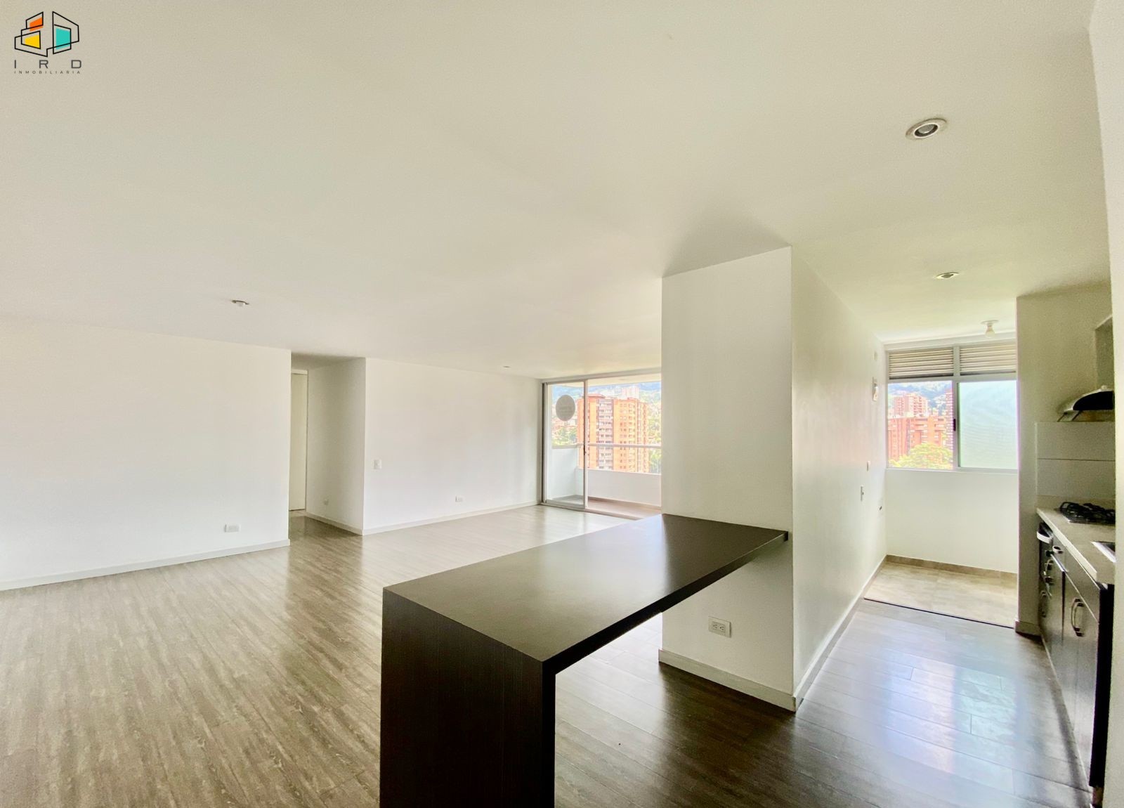 Apartamento en venta en Ditaires, Itagüí · foto 3 de 24