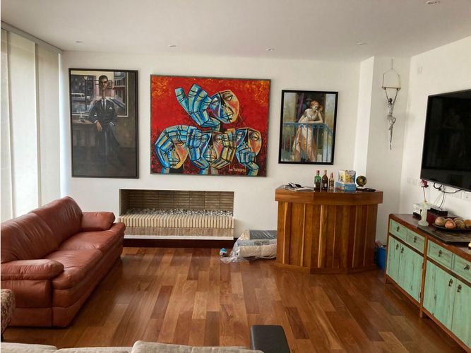 Apartamento de 4 alcobas en venta en Cerros De Suba, Bogotá, 305 m² · foto 4 de 6