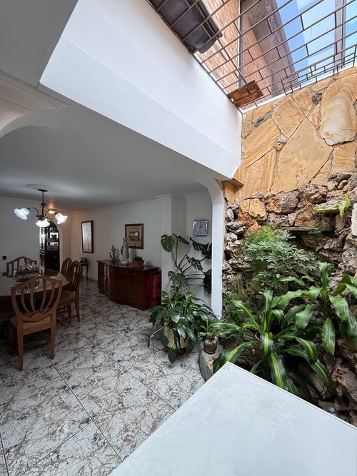 Casa de 5 alcobas en venta en Nuevo Country, Bogotá, 238 m² · foto 5 de 24