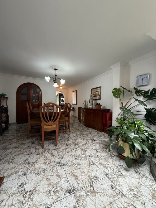 Casa de 5 alcobas en venta en Nuevo Country, Bogotá, 238 m² · foto 9 de 24