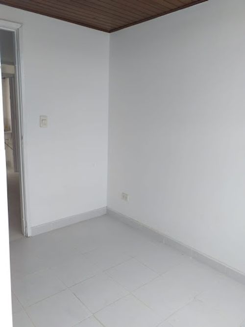 Apartamento en venta en Nuevo Campin, Bogotá · foto 9 de 16