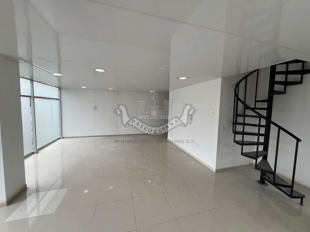 Oficina en Arriendo en Cantalejo, Bogotá