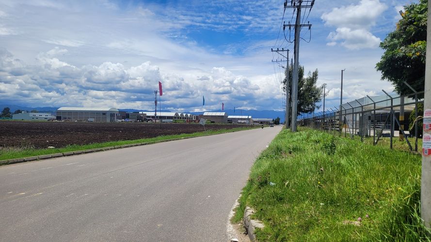 Lote en venta en Siberia, Cota, 7600 m² · foto 8 de 8