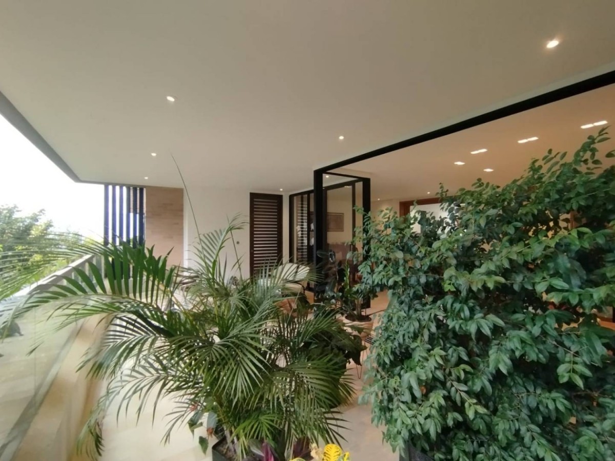 Apartamento en arriendo en El Tesoro, Medellín · foto 2 de 18