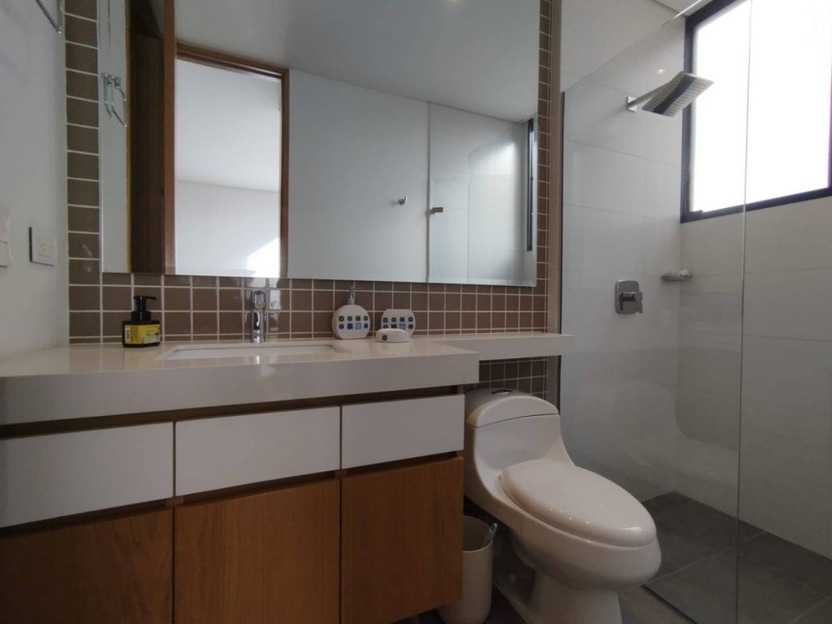 Apartamento en arriendo en El Tesoro, Medellín · foto 18 de 18