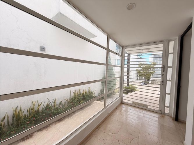 Casa de 4 alcobas en venta en Cr.Vizcaya, Barranquilla, 454 m² · foto 4 de 24