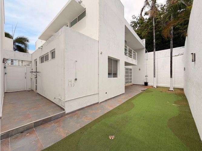 Casa de 4 alcobas en venta en Cr.Vizcaya, Barranquilla, 454 m² · foto 11 de 24