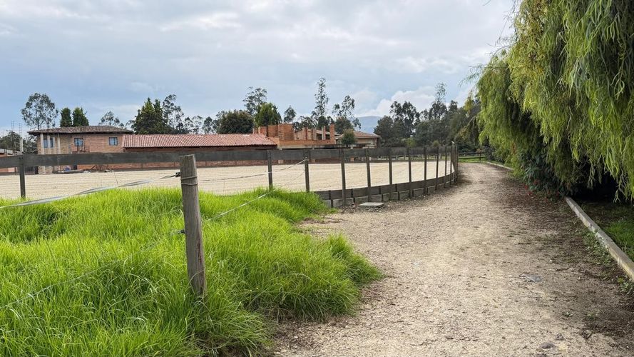 Finca en venta en Pinos Polo Club, Mosquera, 26793 m² · foto 11 de 19