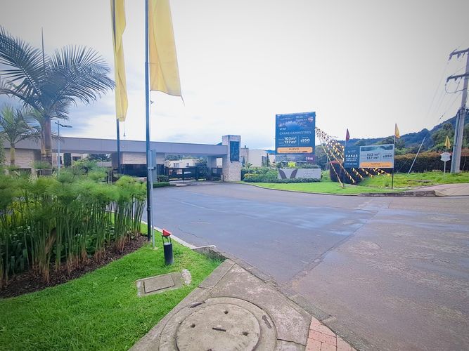 Casa de 3 alcobas en venta en Vda Canelon, Cajicá, 180 m² · foto 19 de 21