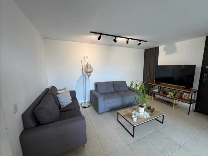 Apartamento de 3 alcobas en venta en Loma De La Doctora, Sabaneta, 75 m² · foto 4 de 24