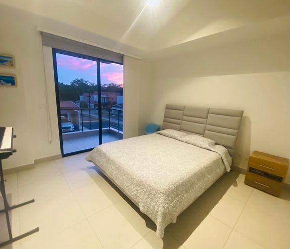Casa de 3 alcobas en arriendo en San Jose Sur, Pereira, 210 m² · foto 4 de 10