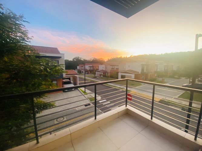 Casa de 3 alcobas en arriendo en San Jose Sur, Pereira, 210 m² · foto 5 de 10