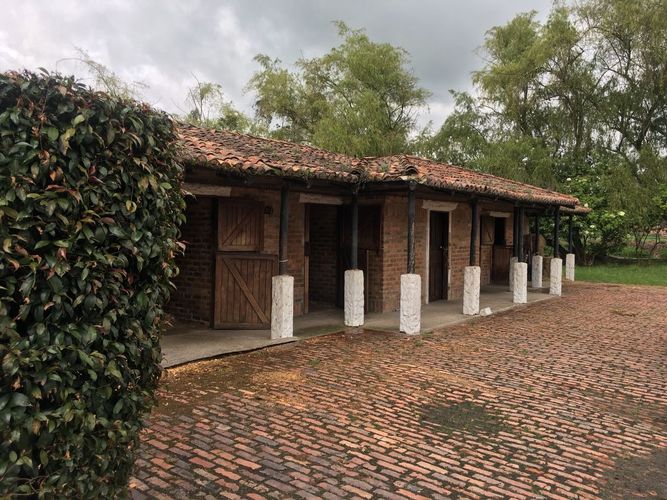Finca en venta en Pinos Polo Club, Mosquera, 18389 m² · foto 2 de 21