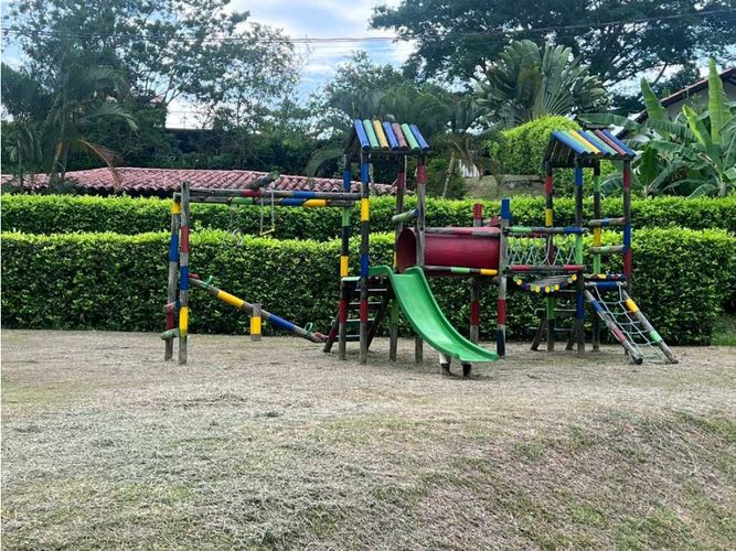 Lote en venta en Colombia, Manizales, 1100 m² · foto 5 de 22