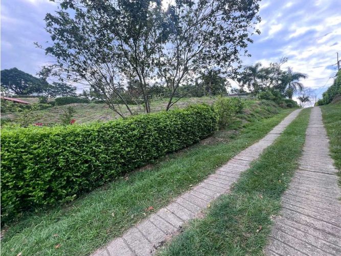 Lote en venta en Colombia, Manizales, 1100 m² · foto 12 de 22