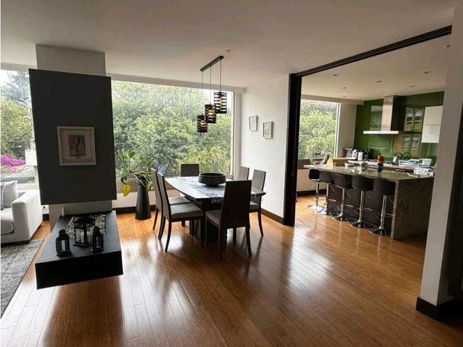 Apartamento de 2 alcobas en venta en Molinos Norte, Bogotá, 193 m² · foto 2 de 12