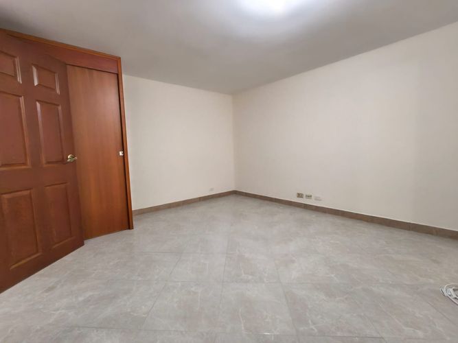 Casa de 3 alcobas en venta en Bucaros, Bello, 80 m² · foto 4 de 24