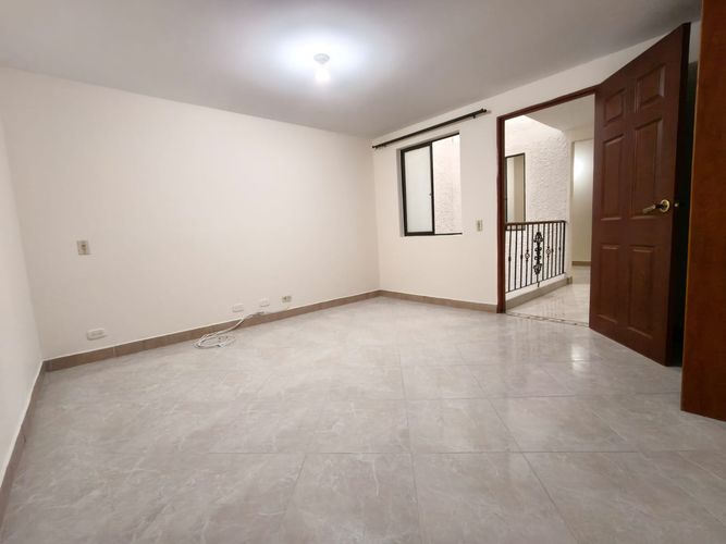 Casa de 3 alcobas en venta en Bucaros, Bello, 80 m² · foto 5 de 24