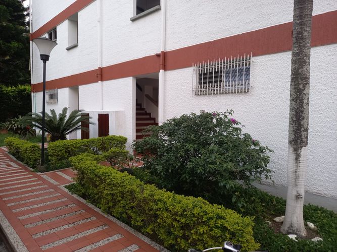 Apartamento de 3 alcobas en venta en Santa Anita, Cali, 86 m² · foto 14 de 16
