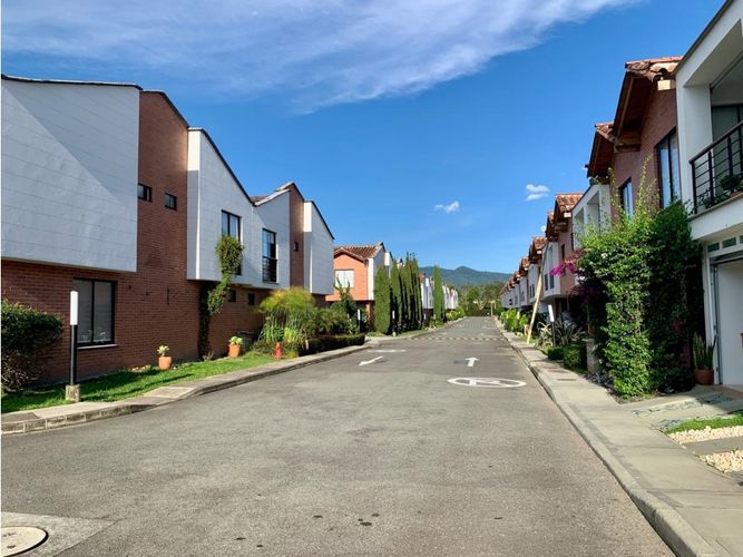 Casa de 3 alcobas en venta en Rionegro, 169 m² · foto 19 de 24