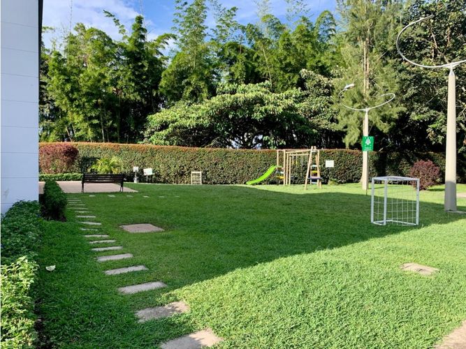 Casa de 3 alcobas en venta en Rionegro, 169 m² · foto 23 de 24