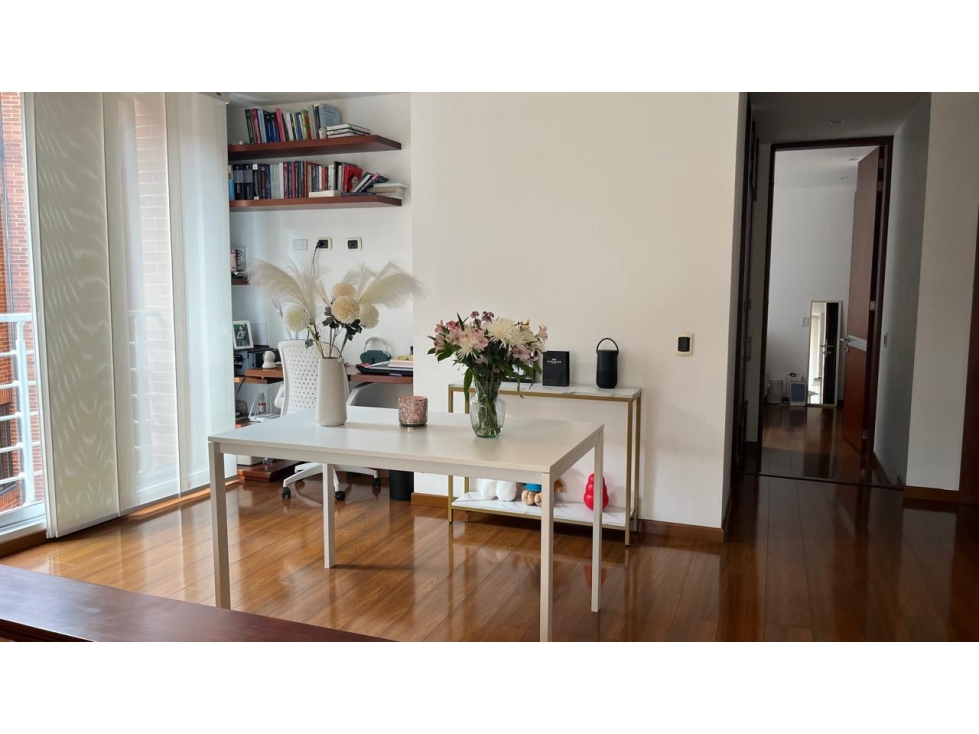 Apartamento en venta en Los Rosales, Bogotá · foto 11 de 24