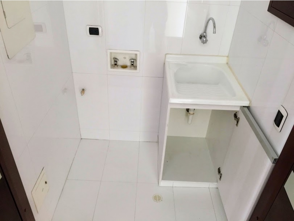 Apartamento en venta en Los Rosales, Bogotá · foto 18 de 24