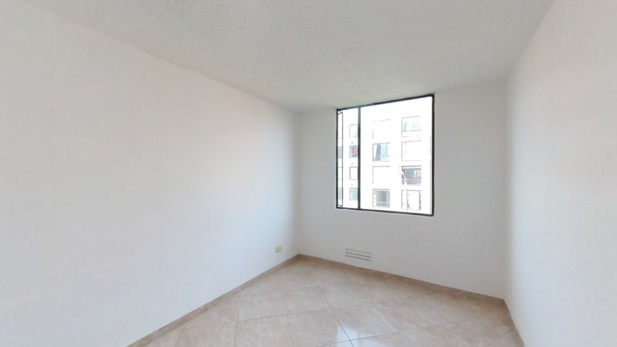 Apartamento de 3 alcobas en venta en Valles De Santa Ana, Soacha, 55 m² · foto 2 de 10