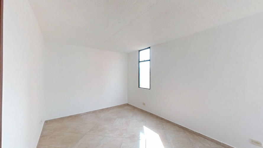 Apartamento de 3 alcobas en venta en Valles De Santa Ana, Soacha, 55 m² · foto 3 de 10