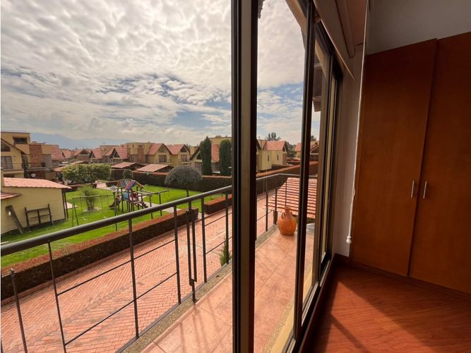 Casa de 4 alcobas en venta en Cerca De Piedra, Chía, 199 m² · foto 16 de 24