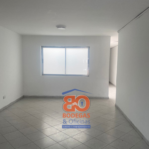 Casa de 5 alcobas en venta en Santa Mónica, Medellín, 150 m² · foto 2 de 17