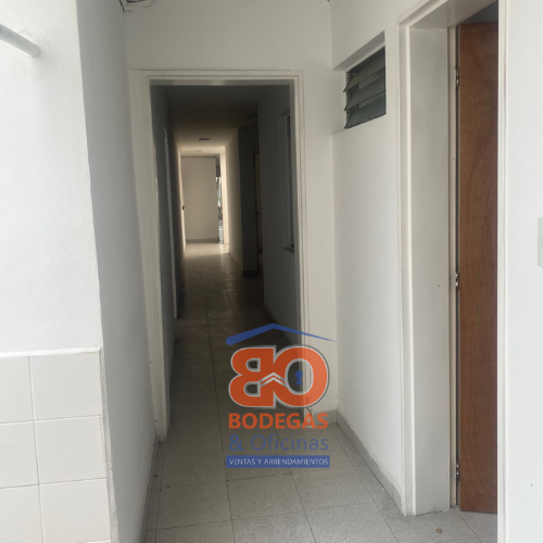 Casa de 5 alcobas en venta en Santa Mónica, Medellín, 150 m² · foto 9 de 17