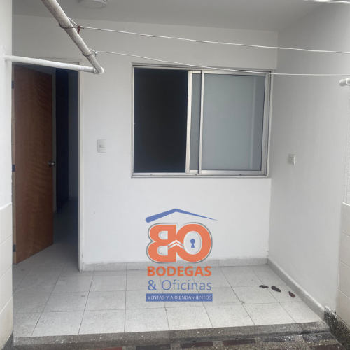 Casa de 5 alcobas en venta en Santa Mónica, Medellín, 150 m² · foto 10 de 17