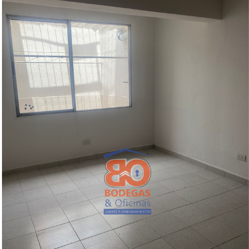 Casa de 5 alcobas en venta en Santa Mónica, Medellín, 150 m² · foto 13 de 17