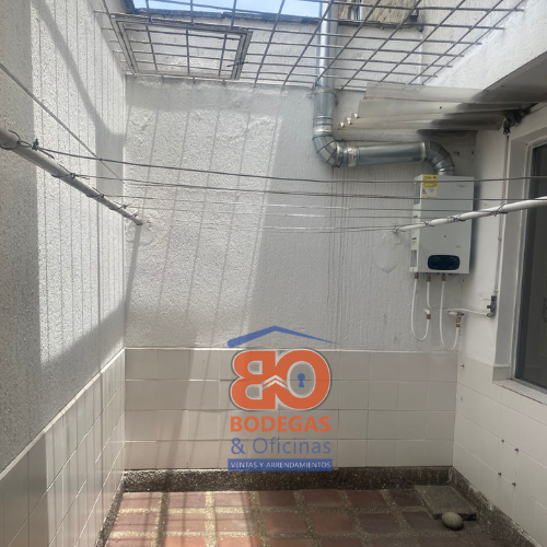 Casa de 5 alcobas en venta en Santa Mónica, Medellín, 150 m² · foto 16 de 17