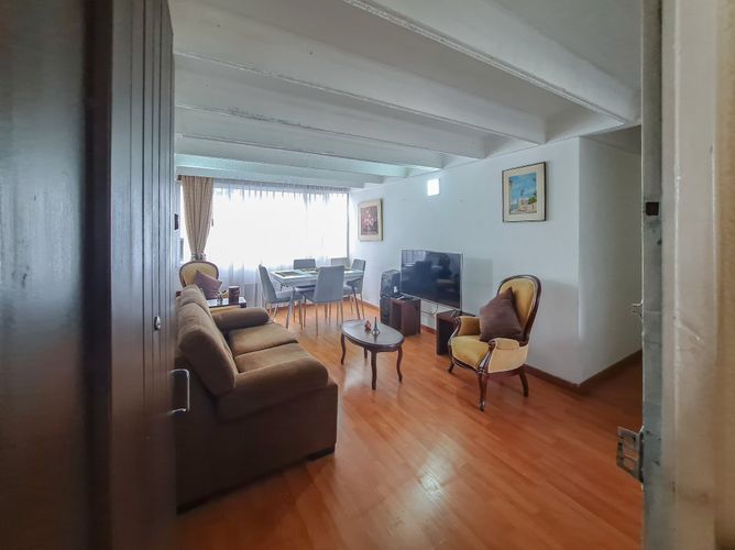 Apartamento de 3 alcobas en venta en Cedritos, Bogotá, 60 m² · foto 2 de 24