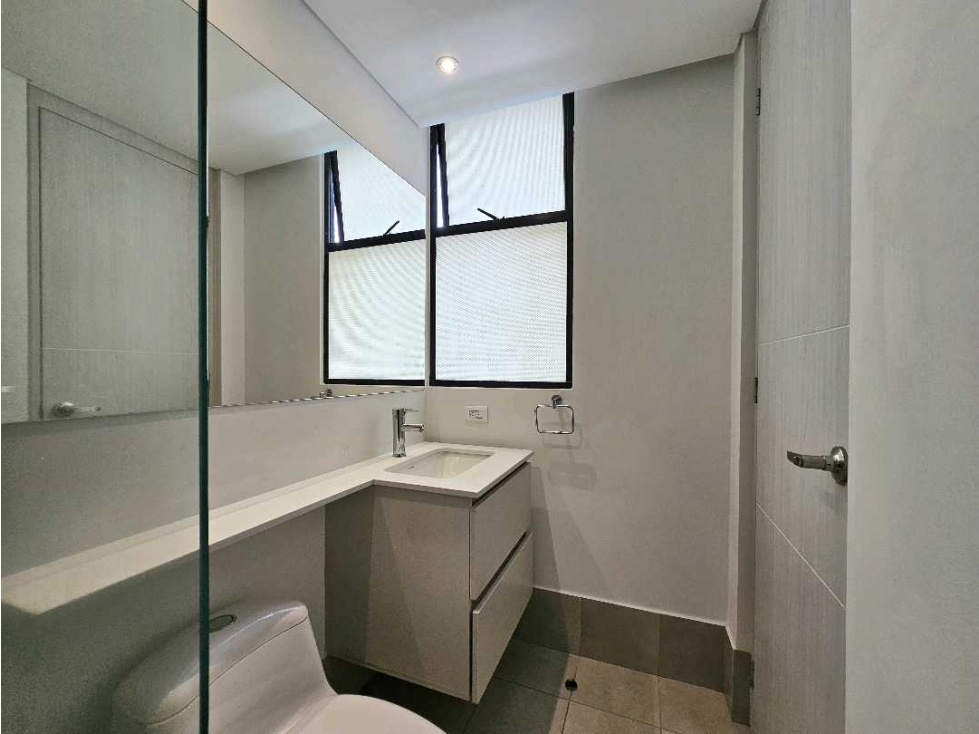 Apartamento en arriendo en El Poblado, Medellín · foto 21 de 24