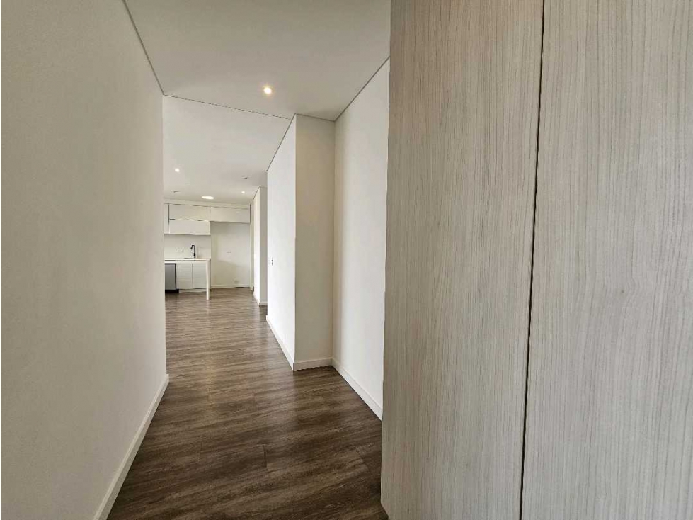 Apartamento en arriendo en El Poblado, Medellín · foto 23 de 24