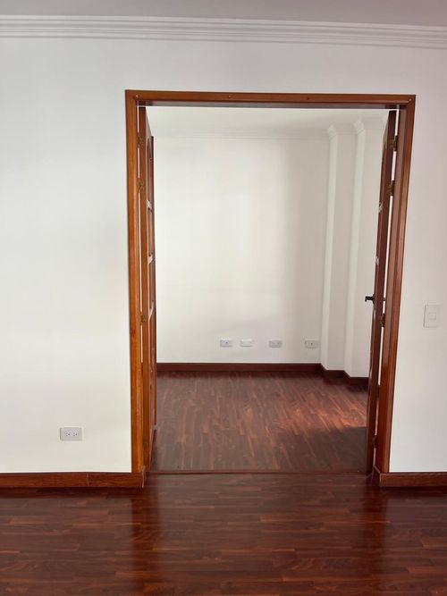 Apartamento en venta en Bosque De Pinos, Bogotá · foto 4 de 24