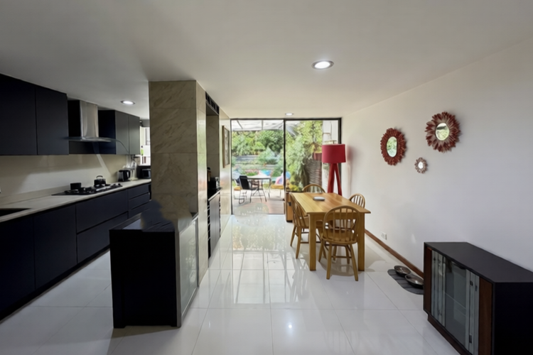 Casa de 3 alcobas en venta en Cumbres, Envigado, 166 m² · foto 5 de 24